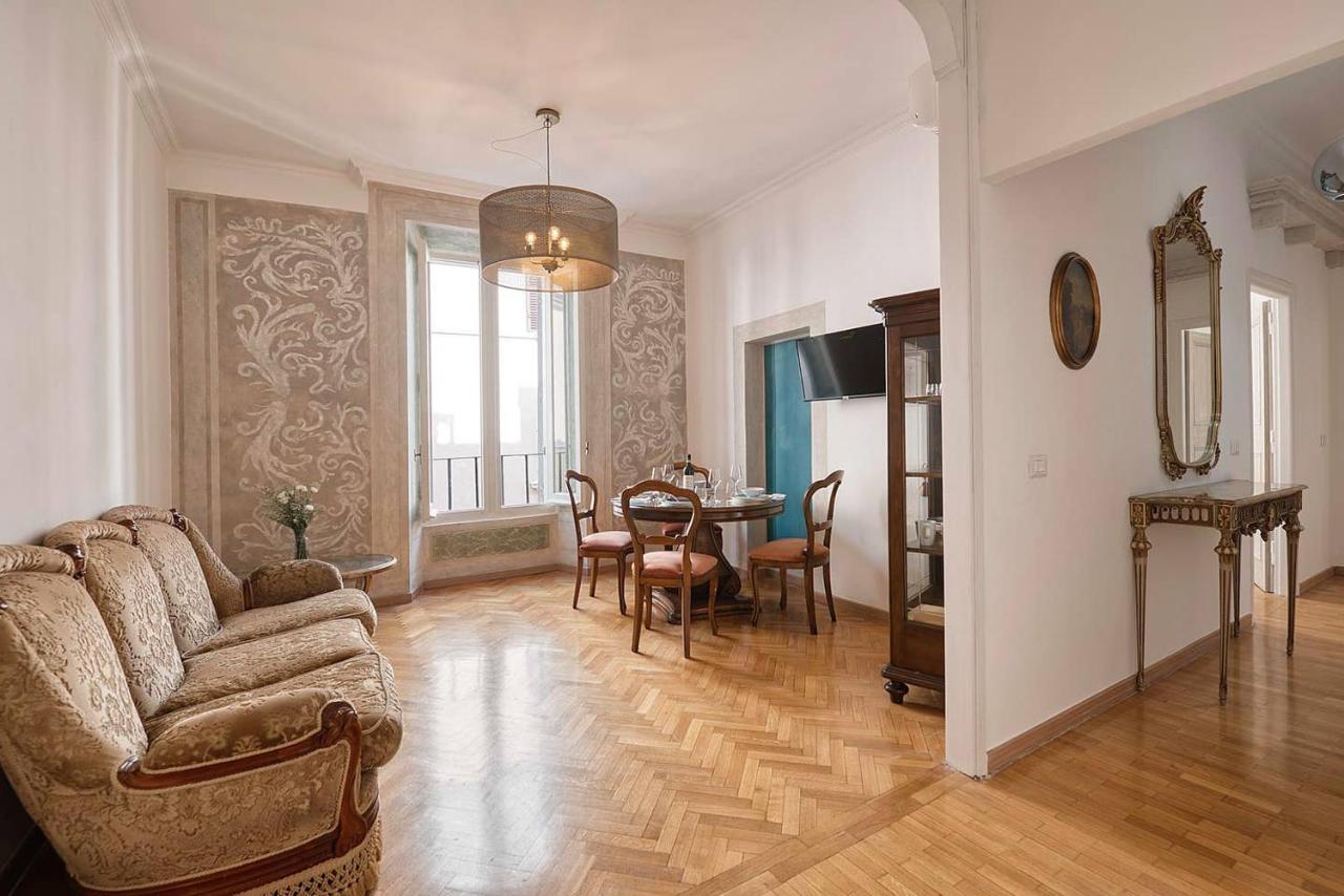 Palazzo Pamphili Lecca Di Guevara Řím Exteriér fotografie